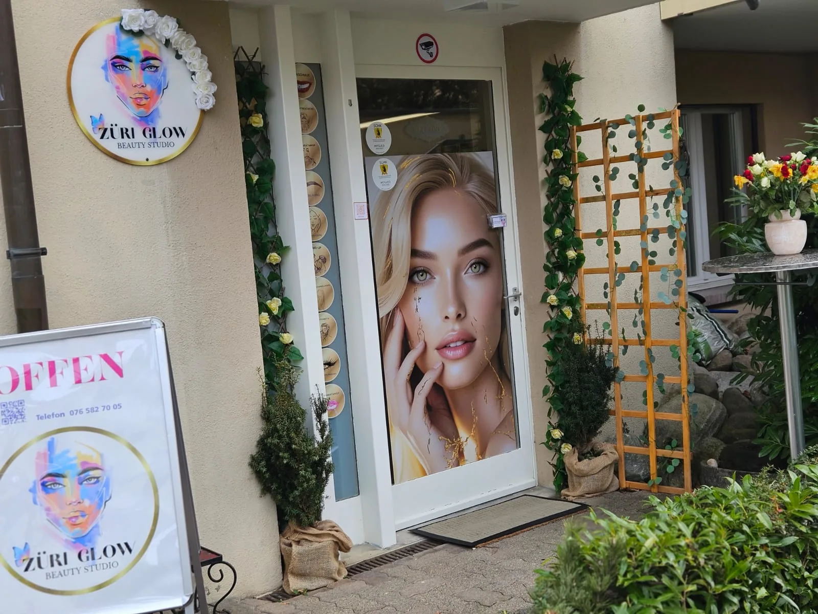 Züri Glow Beauty Studio Eingang – Kosmetikstudio in Zürich Altstetten